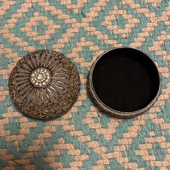 trinket box - Picture 2 of 2